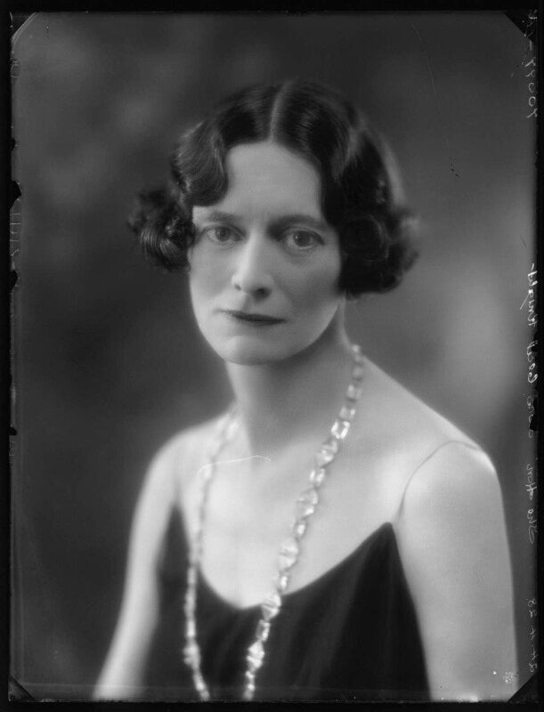 Hon. violet lilian knight (née campbell) npg x124339