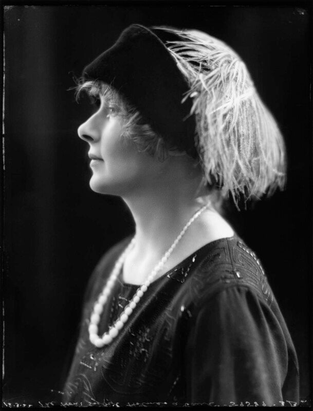 Hon. sybil nancy bowly (née holmes à court) npg x121402