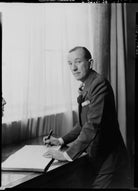 Noël Coward NPG x11065