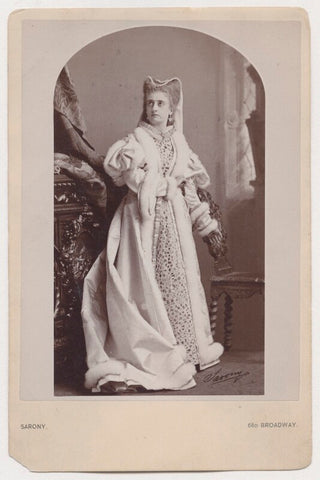 Mary Frances Scott-Siddons as Princess Elizabeth in 'Twixt Axe and Crown' NPG x196954