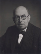 Sir (John) Goronwy Edwards NPG x167352