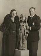 Dame Gladys Cooper; Sally Pearson (née Cooper) as a 'Coster boy'; Sir Gerald Du Maurier NPG x85761