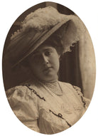 Lily Hanbury NPG x15419