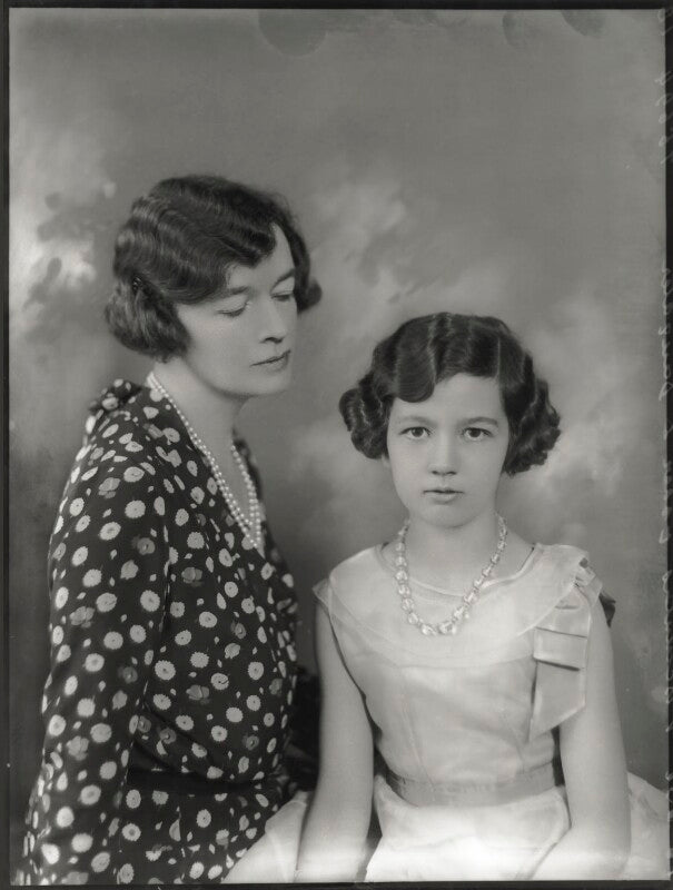 Antoniette brett (née heckscher), viscountess esher; priscilla leónie helen (née brett), lady beckett npg x150274