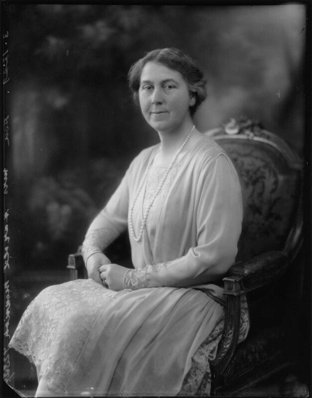 Hon. helen mary morrish (née chubb) npg x124813