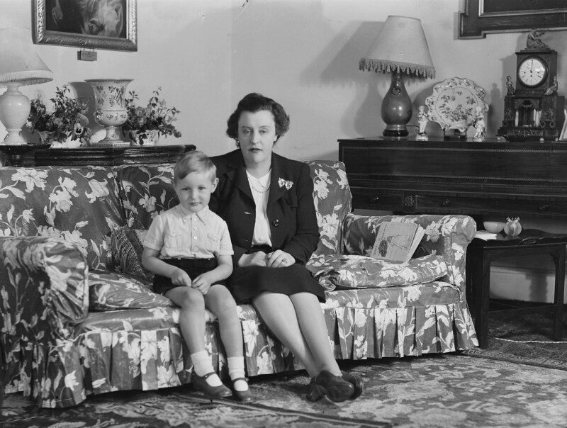 Lady (mary) rachel davidson (née fitzalan howard); duncan henry davidson npg x178981