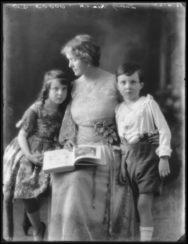 Veronica mary heath; ada mary (née thomas), lady heath; geoffrey thomas heath npg x121668