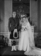 The wedding of Malcolm Grane Ludovico Martin de Munthe and Ann Felicity de Munthe (née Rea) NPG x178966
