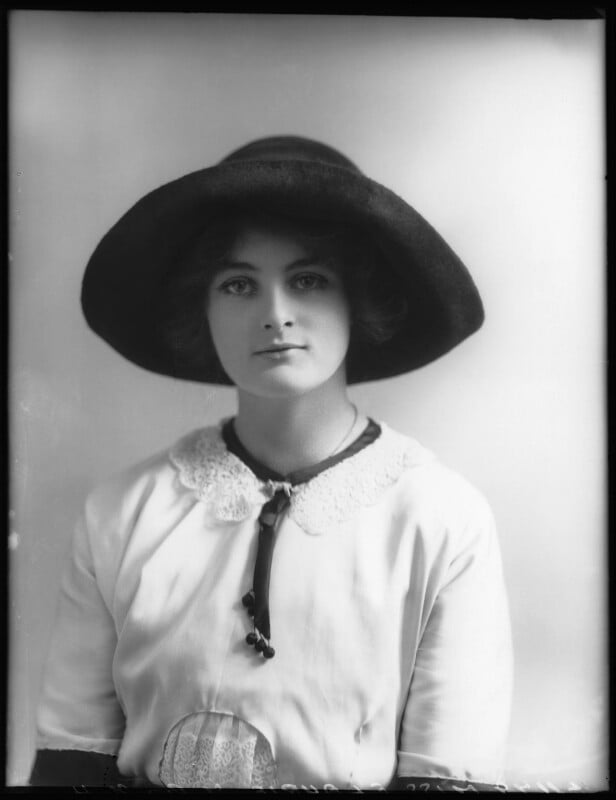 Evelyn laurie npg x104112