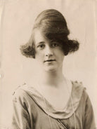 Amy Diana Barclay (née Rae) NPG x85714