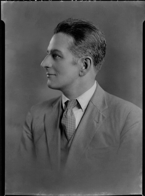 Alfred edgar coppard npg x42418