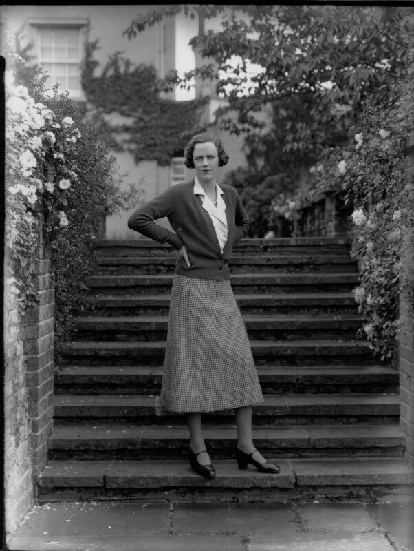 Hon. (mary) lorraine morgan jones (née berry) npg x34497