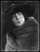 Sheila Courtenay NPG x103339