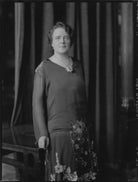 Annie Alstead (née Deakin) NPG x48894