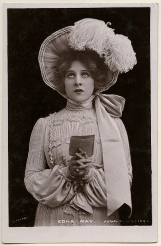 Edna May (Edna Pettie) as Baroness de Tregué in 'Kitty Grey' NPG x193915