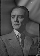 Richard Llewellyn (Richard Dafydd Vivian Llewellyn Lloyd) NPG x23592