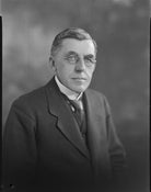 Wilfred Hawksley Edmunds NPG x49856