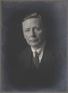 Leslie Stuart NPG x198575