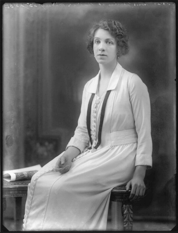 Hon. gertrude emily mary butler stilwell (née massey) npg x120366