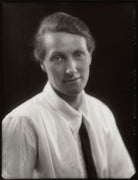 Nona Carol Hermon-Worsley (née Hermon-Hodge) NPG x124495