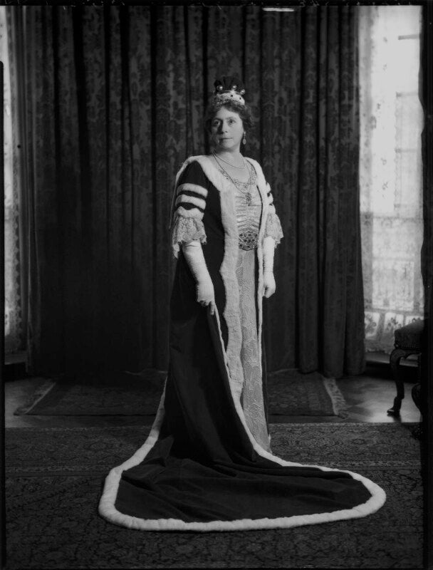 Mabel agnes (née laurie), lady plender of sundridge npg x152804