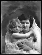 Mrs Millar-Davis with her child NPG x103984