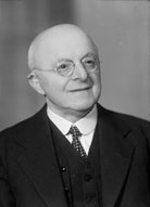 Sir (Walter) Addington Willis NPG x95315