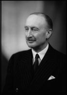 Desmond Abel Smith NPG x99972