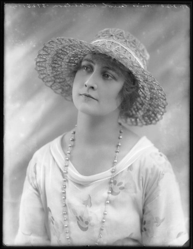 Carol robertson npg x101117