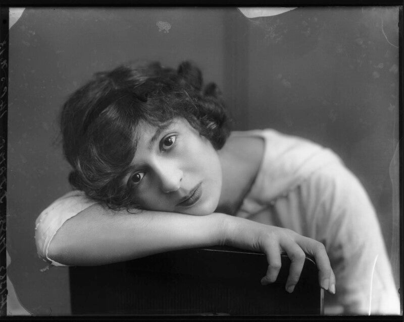 Julia james npg x102216