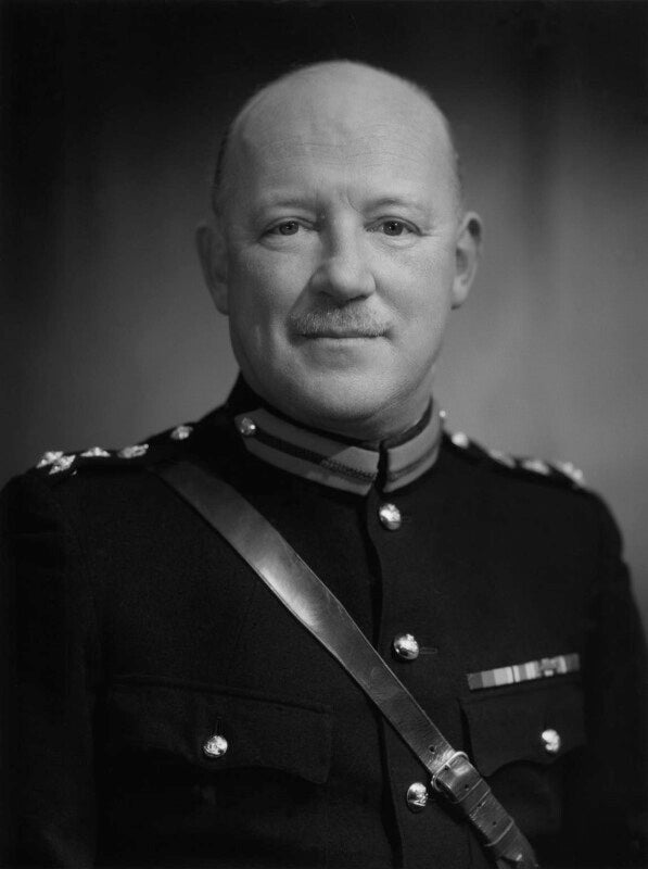 Clive charlton garthwaite npg x170649