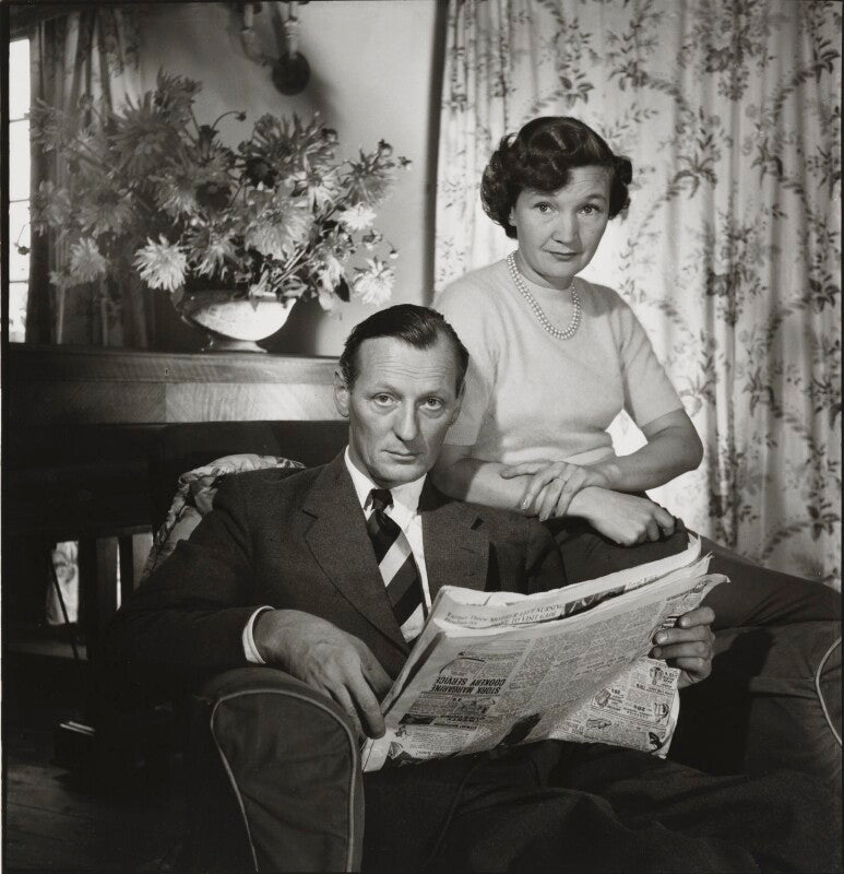 Richard bernard ('stinker') murdoch; peggy murdoch (née rawlings) npg x195616