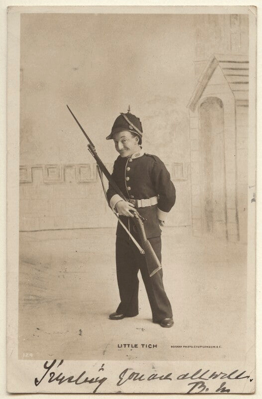 Harry relph npg ax160027