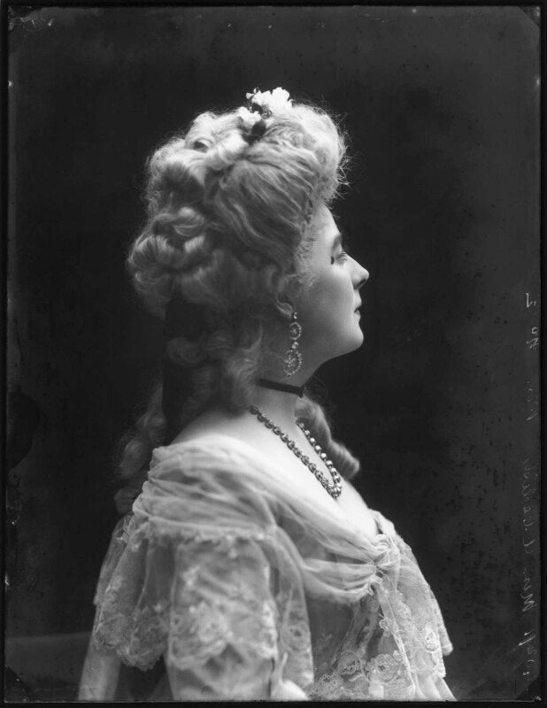 Alexandra carlisle as effie waldron in 'a woman's way' at the comedy theatre npg x101498