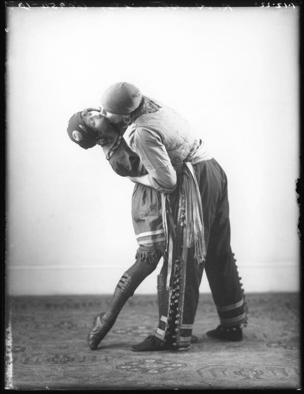 R.a. alexis npg x122100