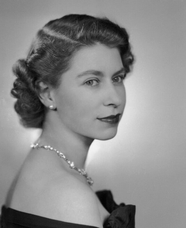 Queen elizabeth ii npg x36951