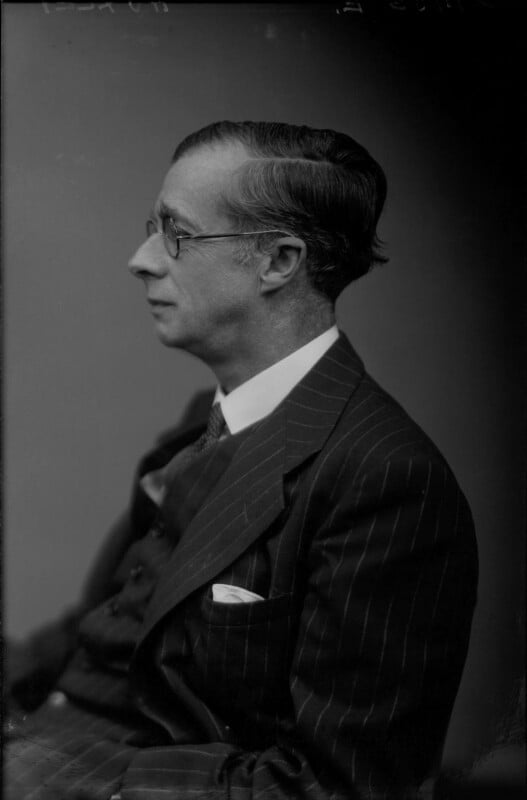 Sir julian huxley npg x32634