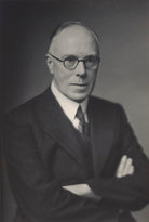 Sir Thomas James Cash NPG x166421