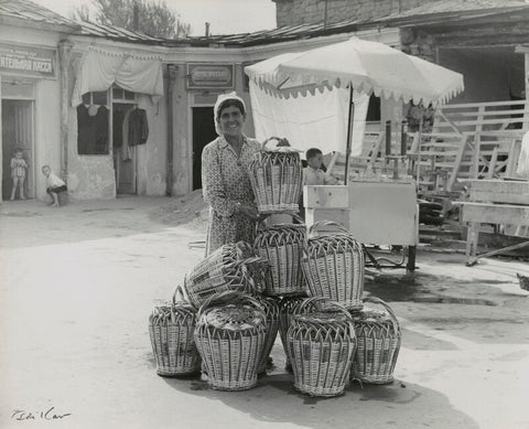 'Echmiadzin Market' NPG x135025