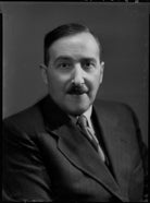 Stefan Zweig NPG x156327