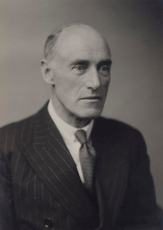 Philip cunliffe lister (né lloyd greame), 1st earl of swinton npg x169122