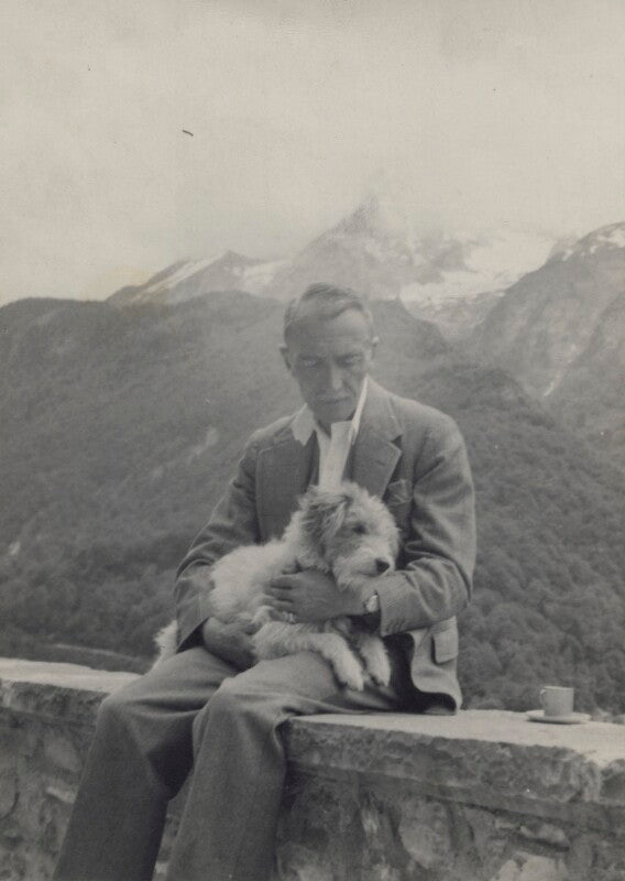 Dornford yates (cecil william mercer) npg x27156