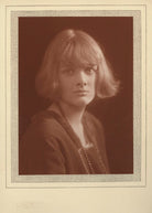Daphne Du Maurier NPG x9095