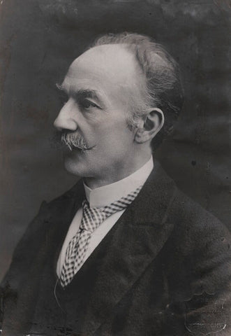 Thomas Hardy NPG x17359