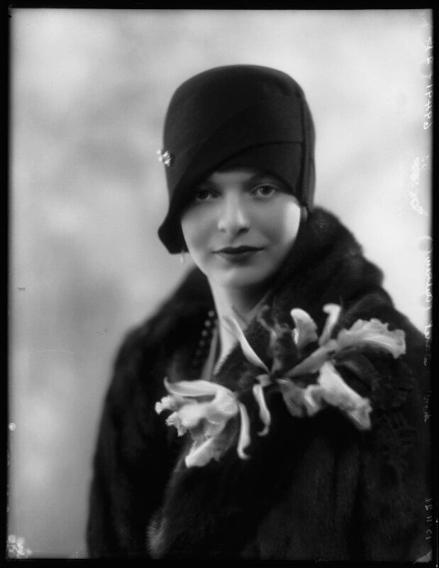 Hon. janet (gladys) kidd (née aitken) npg x124096