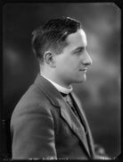 William Geoffrey Warwick NPG x123770