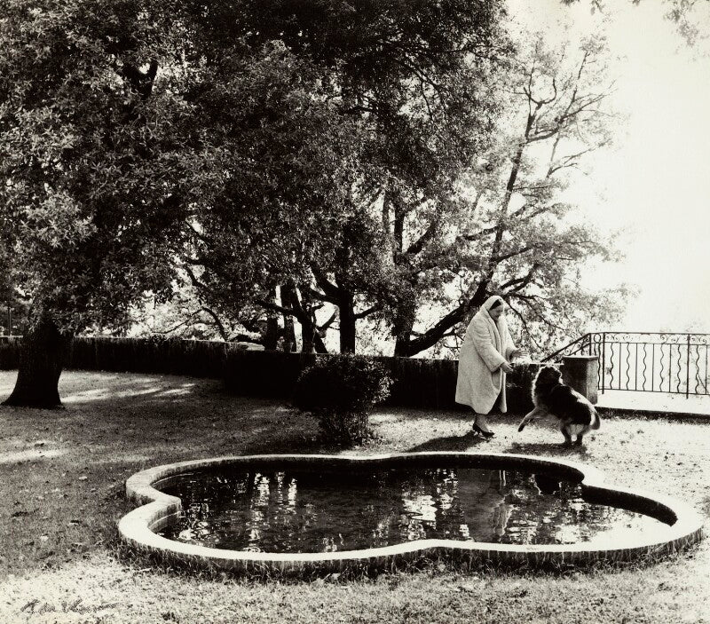 Nadia khodossevitch léger npg x132557