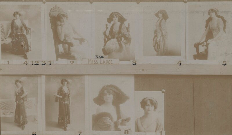 Freda large npg ax136901