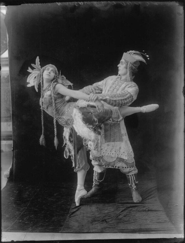 Tamara karsavina as the firebird and adolph bolm as ivan tsarevich in 'l'oiseau de feu' (the firebird) npg x81076