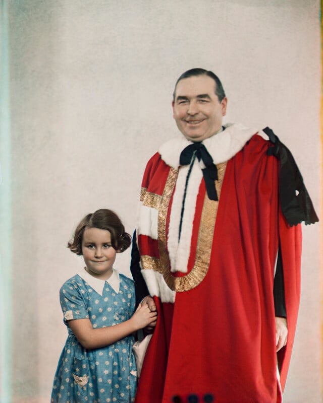 Joseph montague kenworthy, 10th baron strabolgi with his granddaughter npg x220115